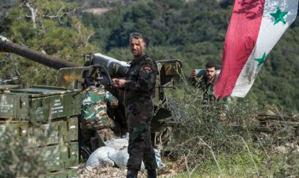 Les militaires syriens repoussent un assaut de Daech contre Deir Ez-Zor